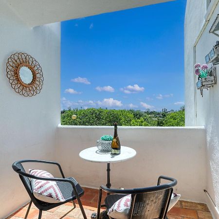 קארבואירו Fabulous Apartment In Beautiful Quinta Do Paraiso מראה חיצוני תמונה